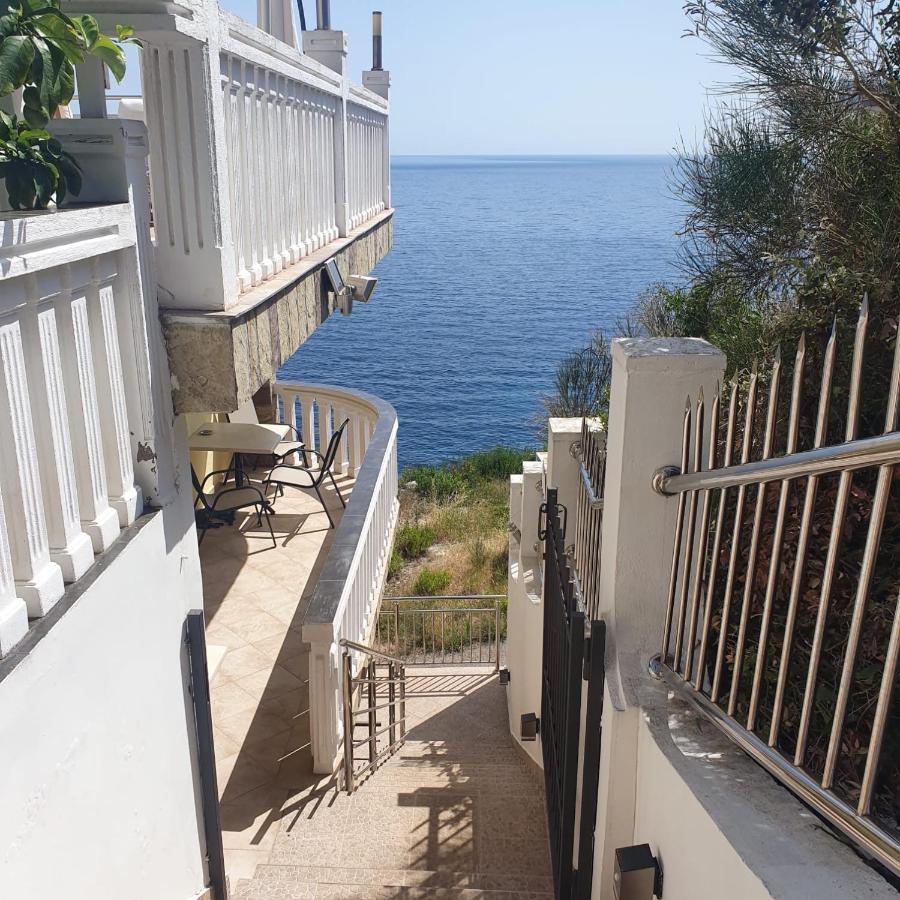 Villa Apartmani Anja Добра-Вода Экстерьер фото