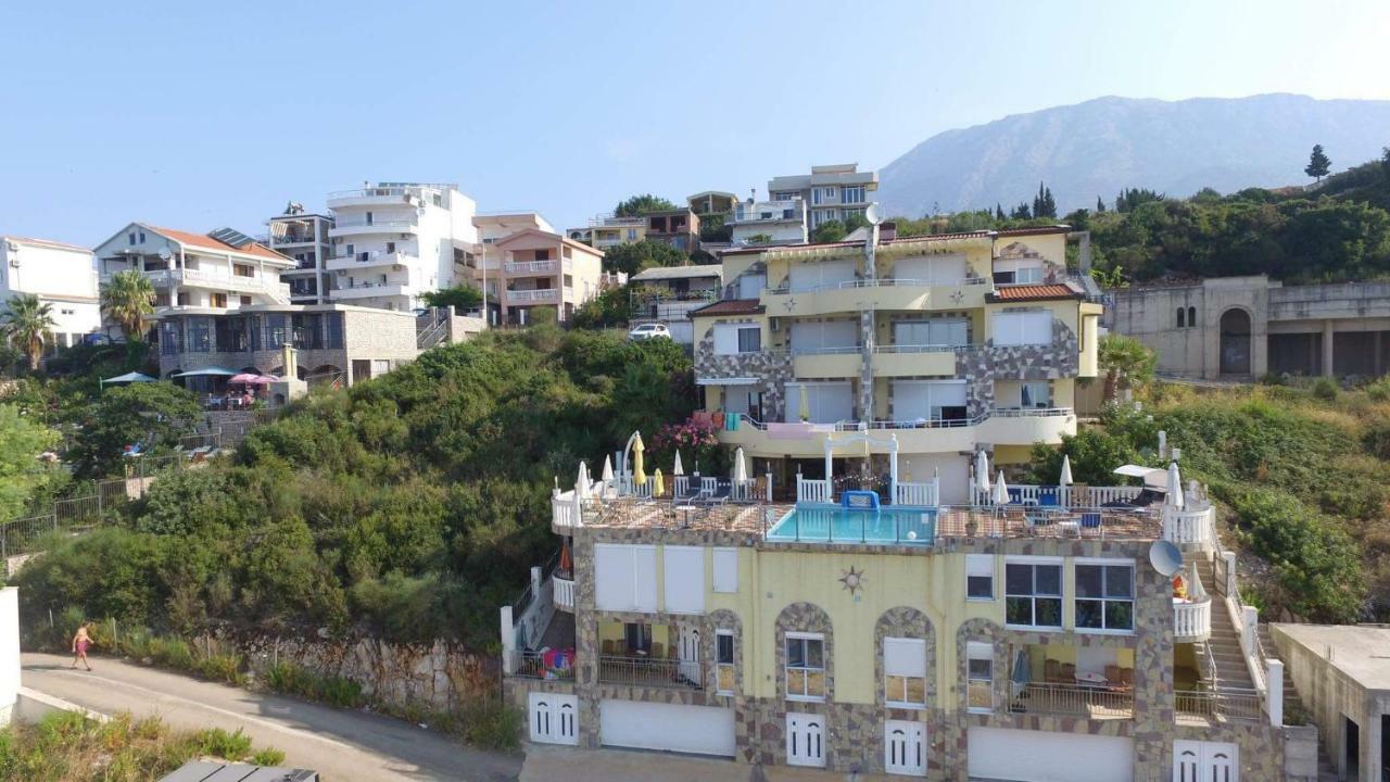 Villa Apartmani Anja Добра-Вода Экстерьер фото